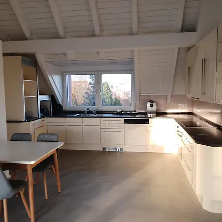 Dachwohnung * Heroldsberg